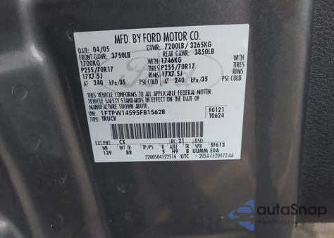 2005 Ford F-150 Fx4/Lariat/Xlt from USA, damaged, VIN 1FTPW14595FB15628